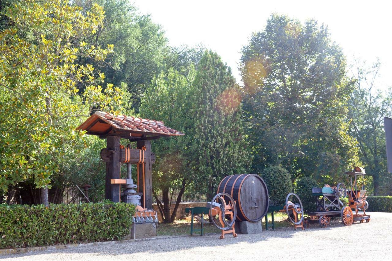 Hotel Del Lago Cavriglia Exterior foto